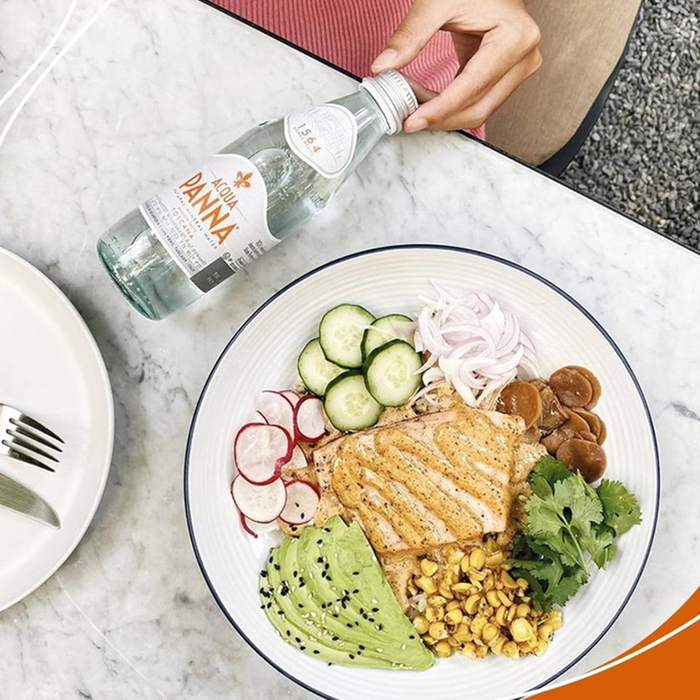 Agua Mineral Natural Sin Gas Aqua Panna - Botella de Vidrio 250 ml (Caja x 24 unidades)